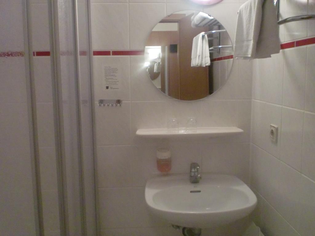 Hotel & Restaurant "Zum Firstenstein" Konigshain Pokój zdjęcie