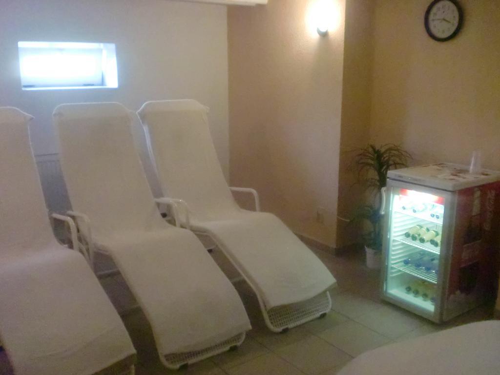 Hotel & Restaurant "Zum Firstenstein" Konigshain Zewnętrze zdjęcie